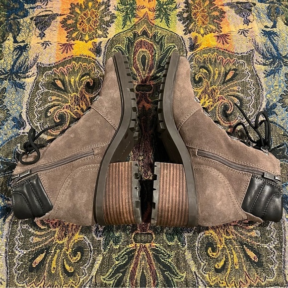 LUCKY BRAND Dareek Combat Boots Womens 9M Suede Leather CHUNKY Lug Soles Brown - Picture 5 of 11